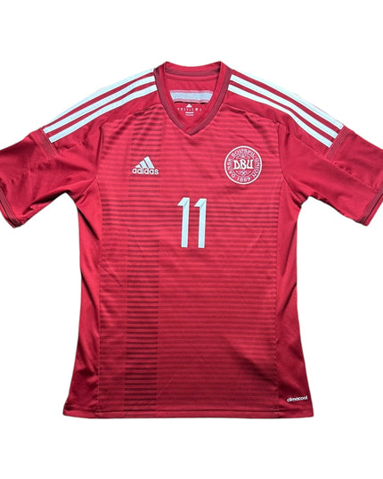 Denmark Football Shirt 2013/2015 Home Bendtner 11 (S)