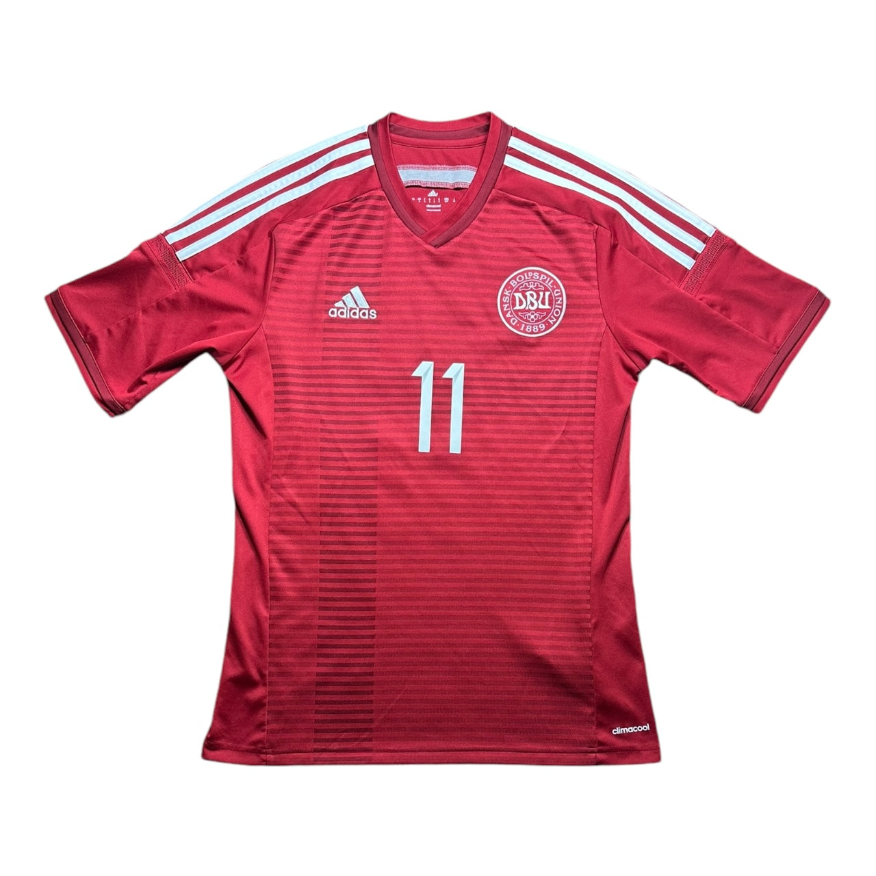 Denmark Football Shirt 2013/2015 Home Bendtner 11 (S)