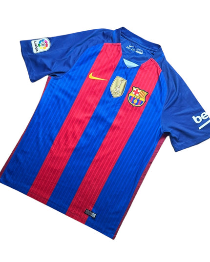 Barcelona Football Shirt 2016/2017 Home Messi 10 (M)