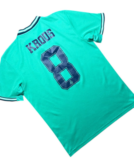 Real Madrid Football Shirt 2019/2020 Third Kroos 8 (M)