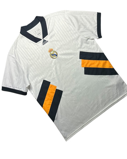 Real Madrid Football Shirt 2022/2023 Icon (M)