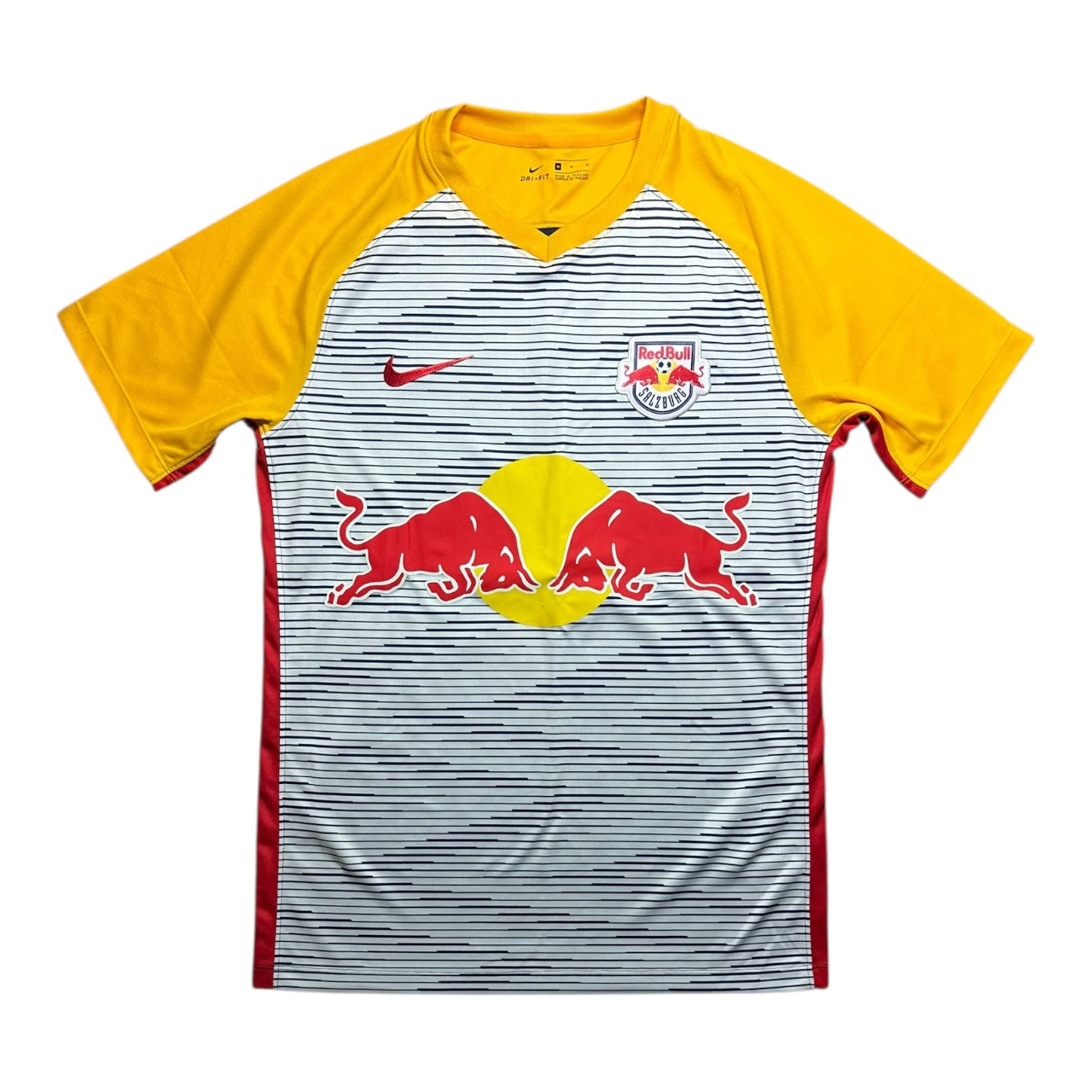 Red Bull Salzburg Football Shirt 2018/2019 Away (M)