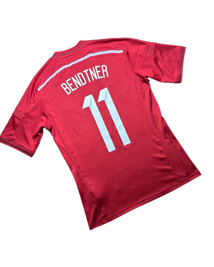 Denmark Football Shirt 2013/2015 Home Bendtner 11 (S)