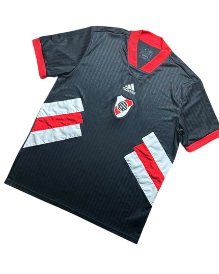 River Plate Football Shirt 2022 ‘Icon’ (M)