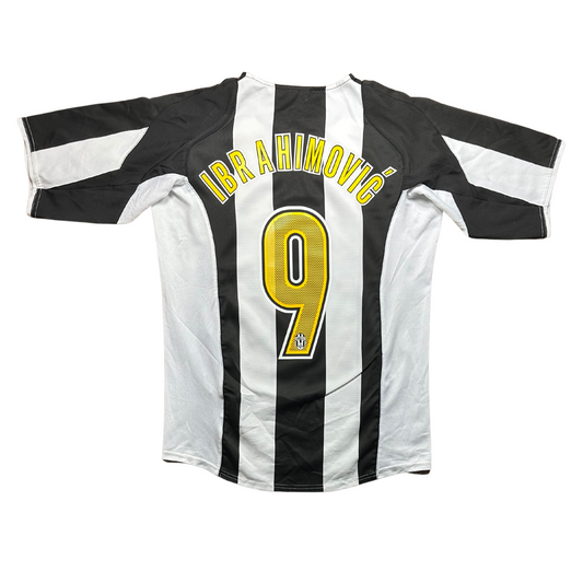 Juventus 2004/2005 Home Football Shirt Ibrahimovic (9)