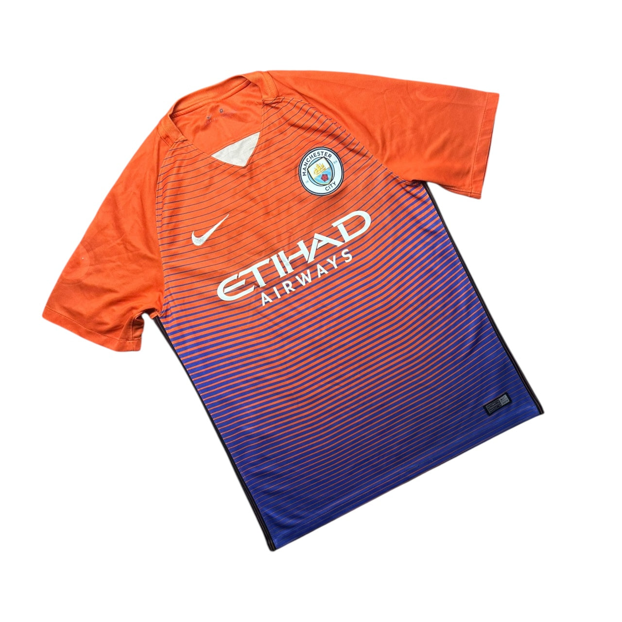 Manchester City Football Shirt Third 2016/2017 Kun Aguero 10 (M)