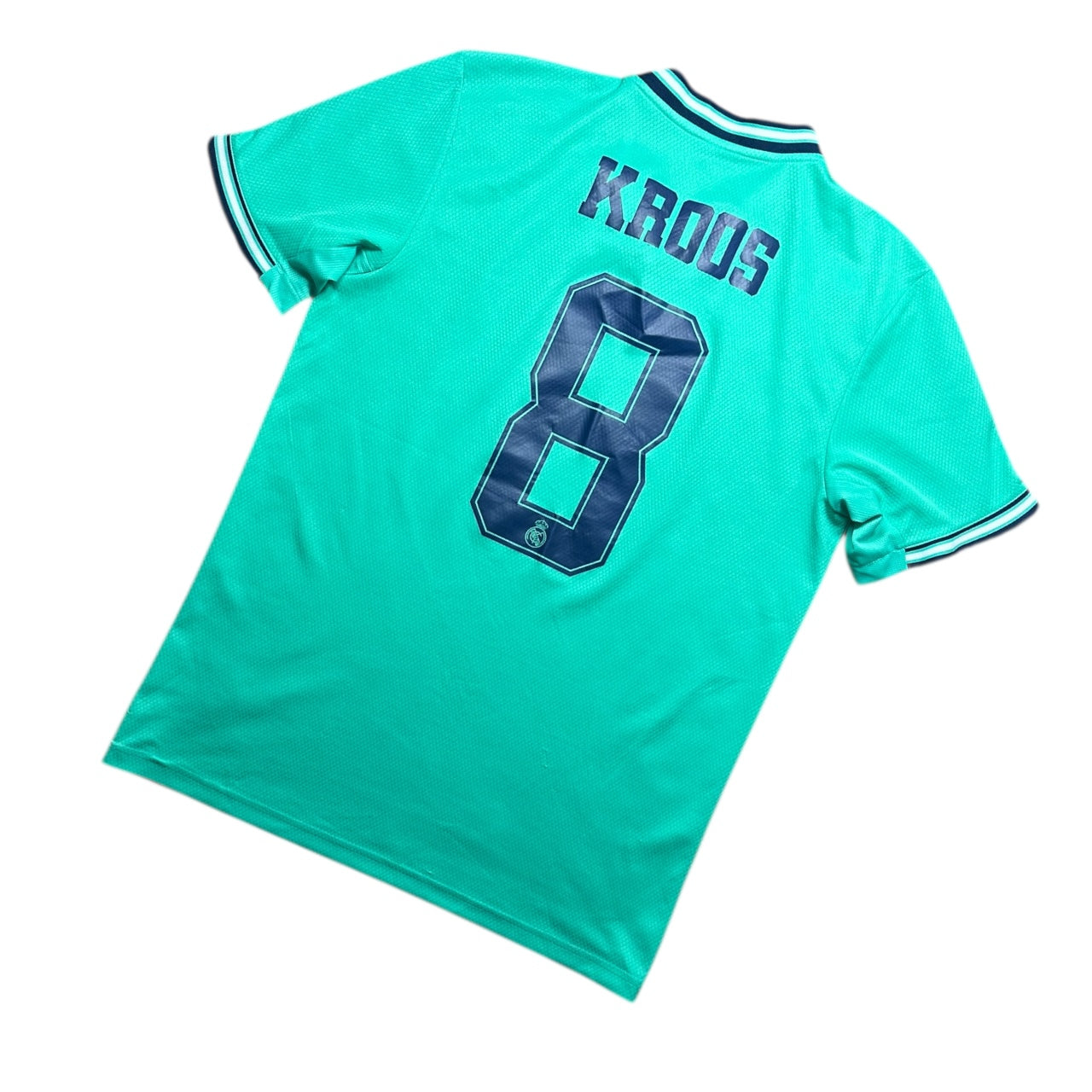 Real Madrid Football Shirt 2019/2020 Third Kroos 8 (M)