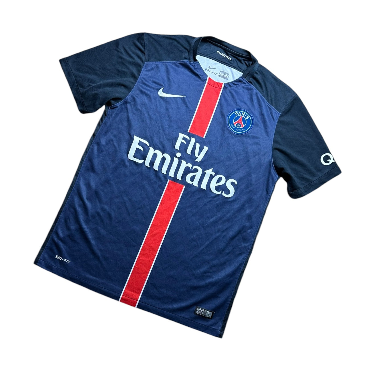 Paris Saint Germain Football Shirt 2015/2016 (M)