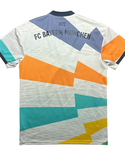 Bayern Munich Football Shirt Fourth 2022/2023 ‘50th Anniversary’ (L)