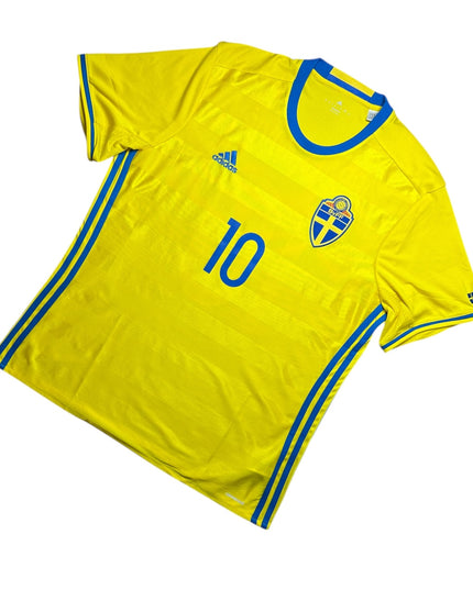 Sweden Football Shirt 2016/2017 Home Ibrahimovic 10 (XL)