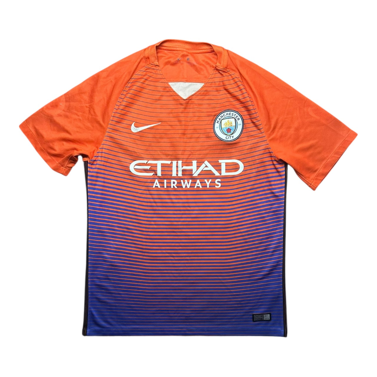 Manchester City Football Shirt Third 2016/2017 Kun Aguero 10 (M)