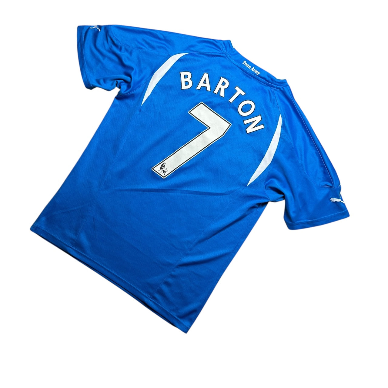 Newcastle Football Shirt 2010/2011 Away Barton 7 (M)