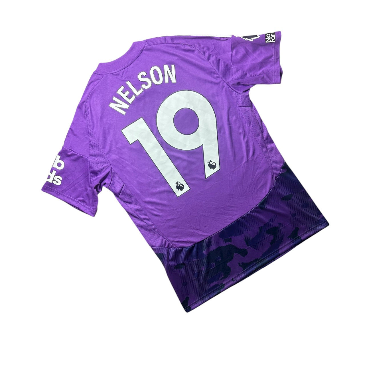 Fulham Football Shirt Third 2024/2025 Reiss Nelson 19 (M)