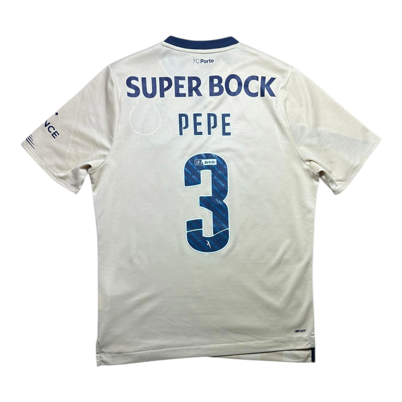 Porto Football Shirt 2023/2024 Away Pepe 3 (M)