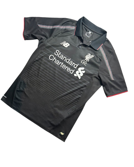 Liverpool Football Shirt Third 2015/2016 Benteke 9 (M)