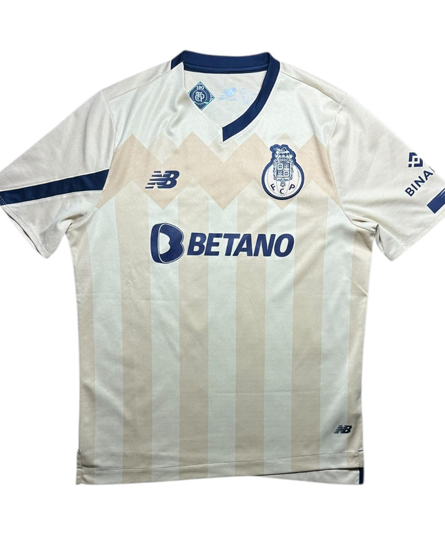 Porto Football Shirt 2023/2024 Away Pepe 3 (M)