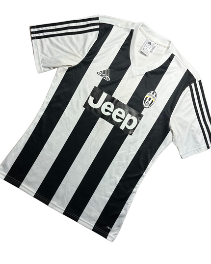 Juventus 2015/2016 ‘Basic’ Home Football Shirt