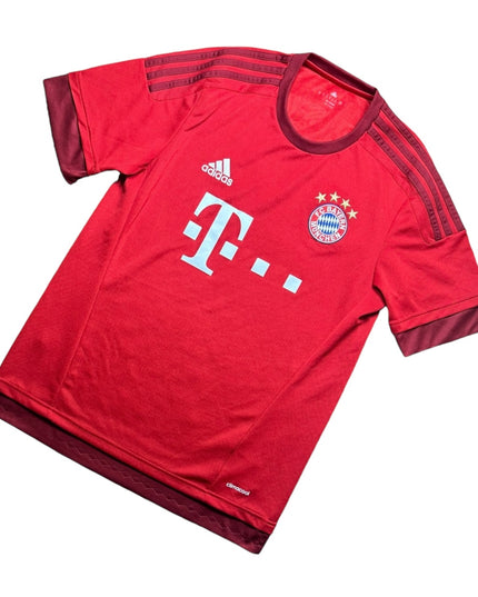 Bayern Munich 2015/2016 Home Football Shirt (L)