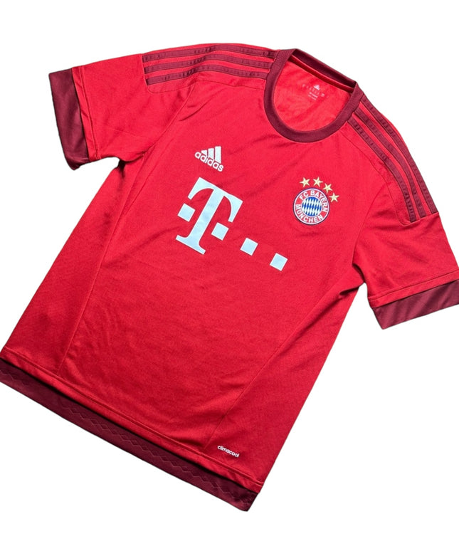 Bayern Munich 2015/2016 Home Football Shirt (L)