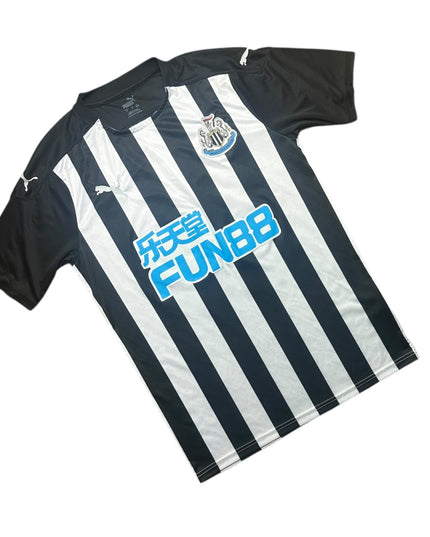 Newcastle Football Shirt 2020/2021 Home Saint Maximin 10 (M)