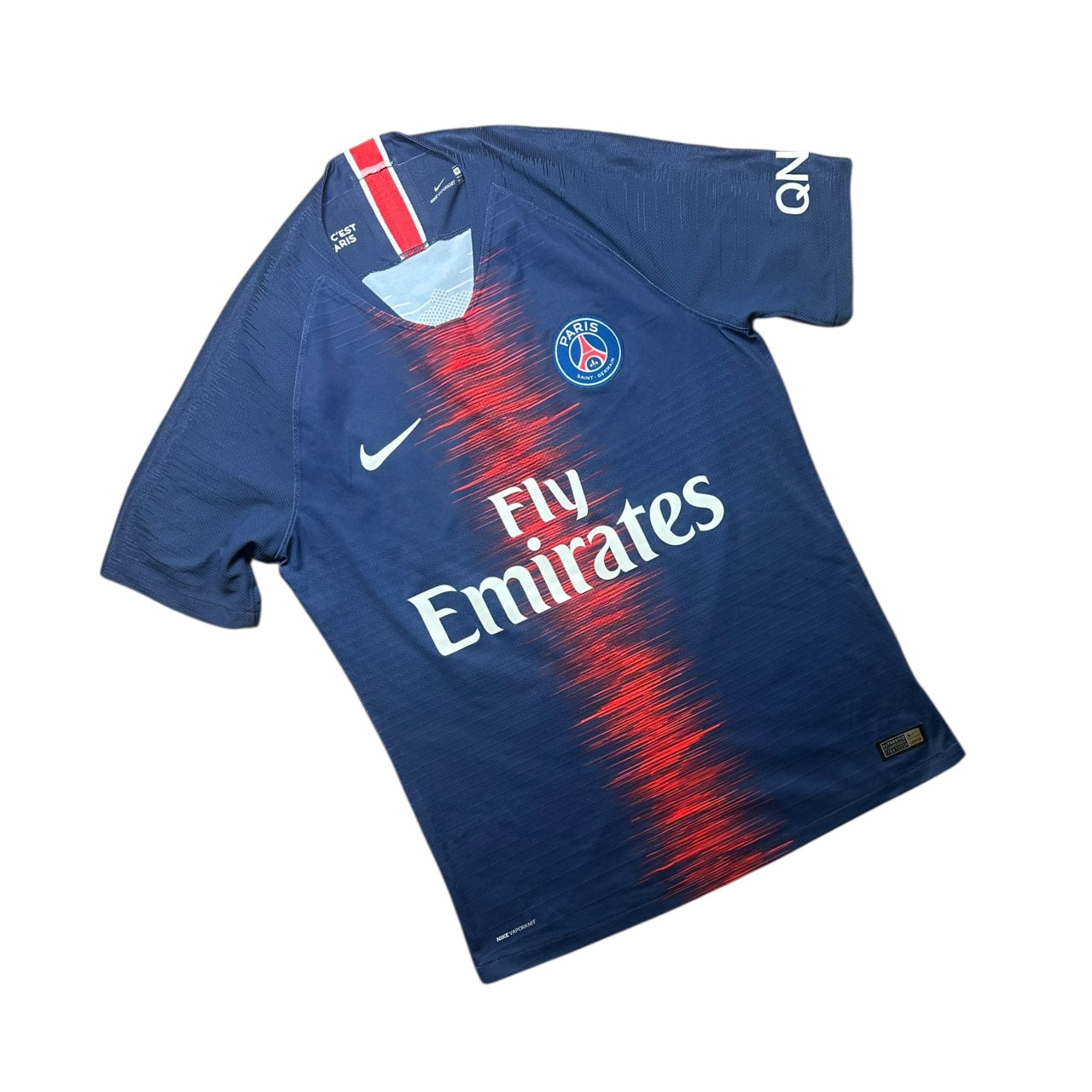 Paris Saint Germain Football Shirt Home 2018/2019 VapourKnit (M)