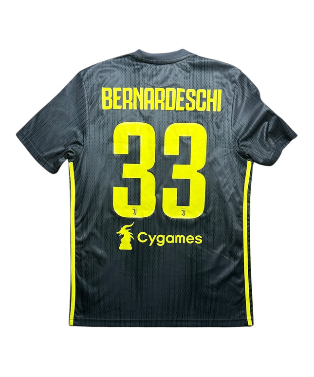Juventus Football Shirt Third 2018/2019 Bernardeschi 33 (M)