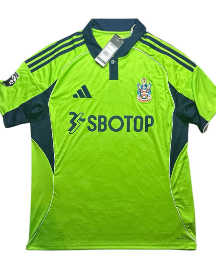 Fulham Football Shirt Away 2025/2026 BNWT (XL)