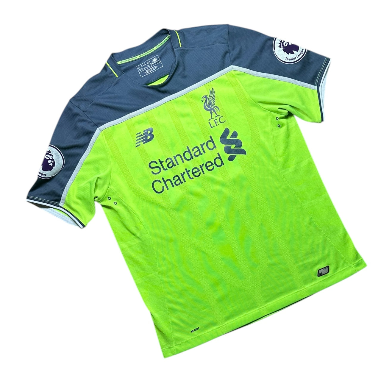 Liverpool Football Shirt 2016/2017 Third Mane 19 (M)