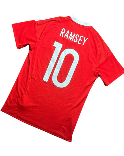 Wales Football Shirt 2016/2017 Home Ramsey 10 (M)