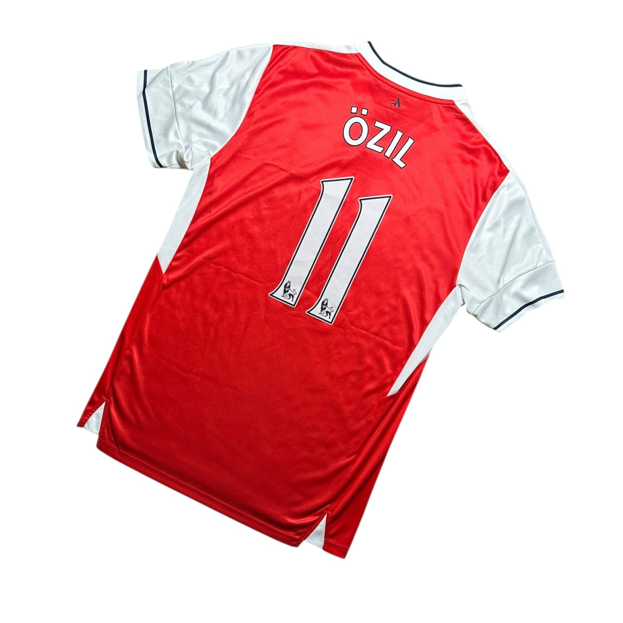 Arsenal Football Shirt 2016/2017 Home Ozil 11 (M)