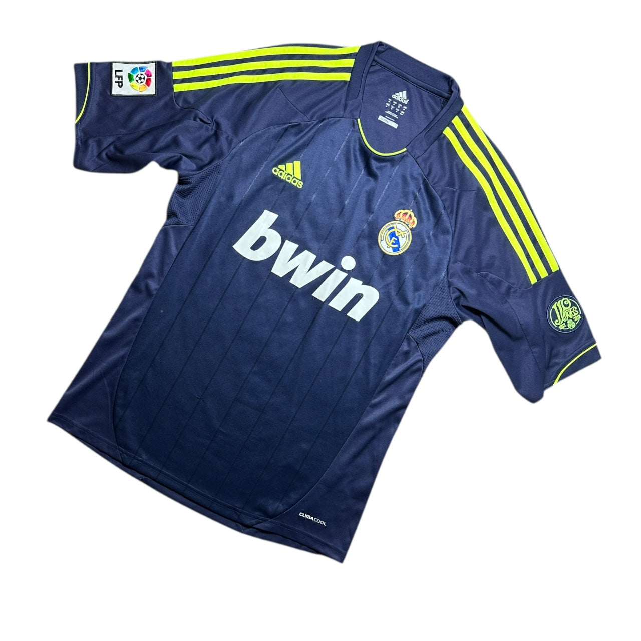 Real Madrid Football Shirt 2012/2013 (M)