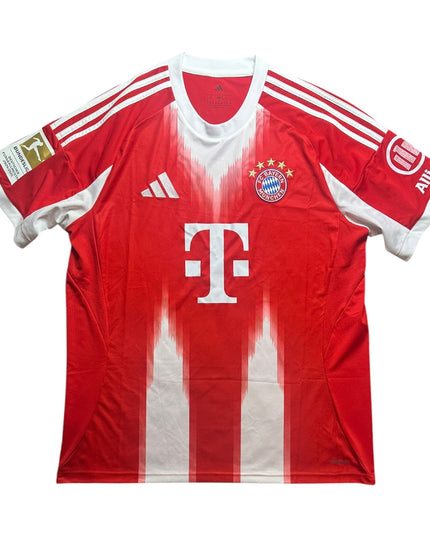 Bayern Munich Football Shirt Home 2025/2026 (XL)