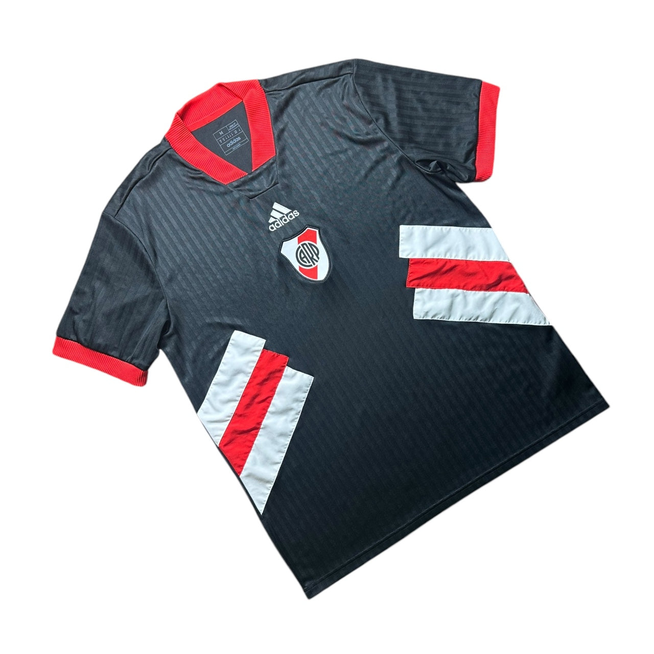 River Plate Football Shirt 2022 ‘Icon’ (M)