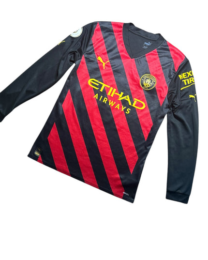 Manchester City Football Shirt 2022/2023 Away Walker 2 (M)