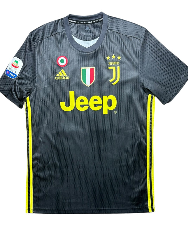 Juventus Football Shirt Third 2018/2019 Bernardeschi 33 (M)