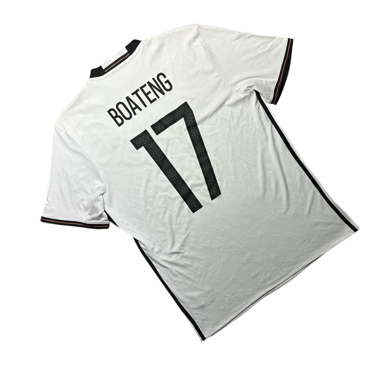 Germany Football Shirt Home 2015/2016 Boateng 17 (L)