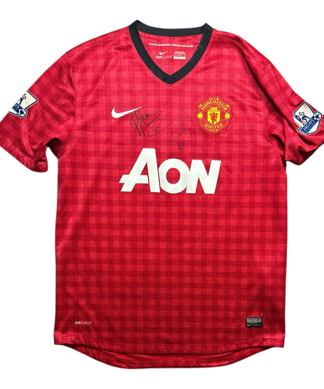 Manchester United Football Shirt Home 2012/2013 V.Persie 20 Signed (L)