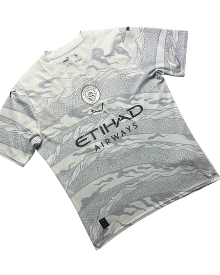 Manchester City Football Shirt Fourth 2023/2024 ‘Day of the Dragon’ J.Alvarez 19 (M)