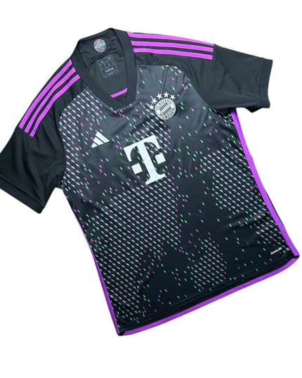 Bayern Munich Football Shirt 2023/2024 Away (XL)