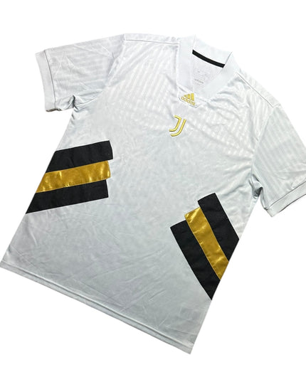 Juventus Football Shirt 2022/2024 Icon Shirt (M)