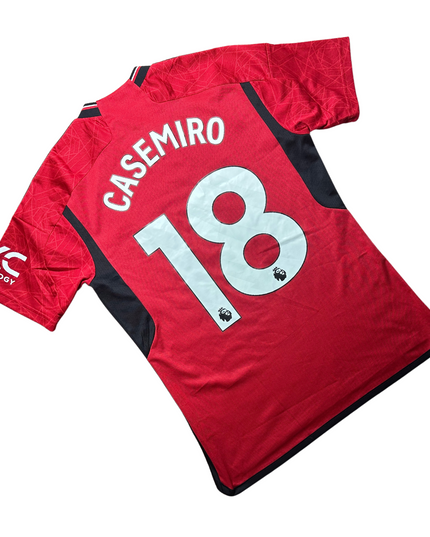 Manchester United 2023/2024 Home Football Shirt Casemiro 18 (M)