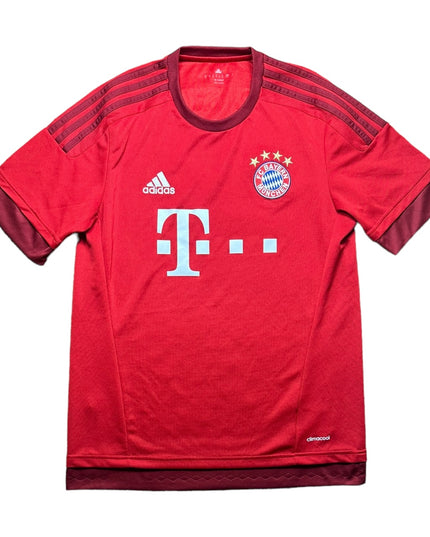 Bayern Munich 2015/2016 Home Football Shirt (L)