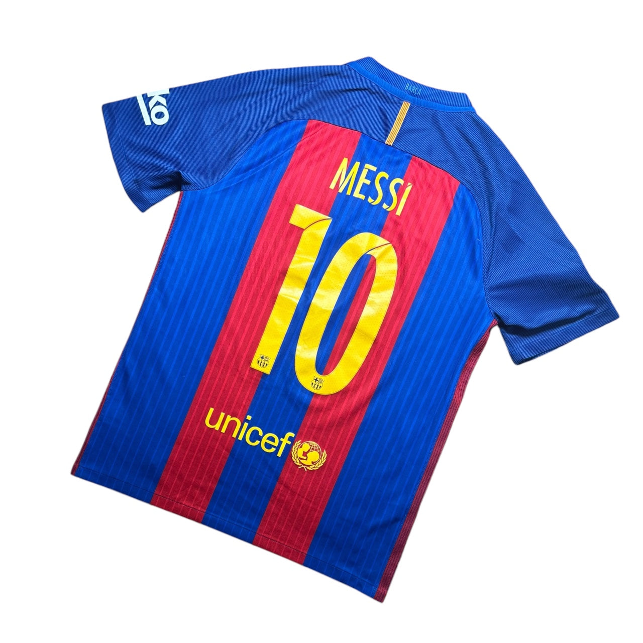 Barcelona Football Shirt 2016/2017 Home Messi 10 (M)