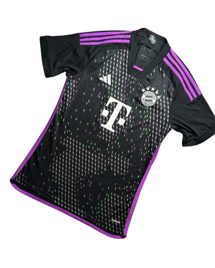 Bayern Munich Football Shirt Away 2023/2024 (M)
