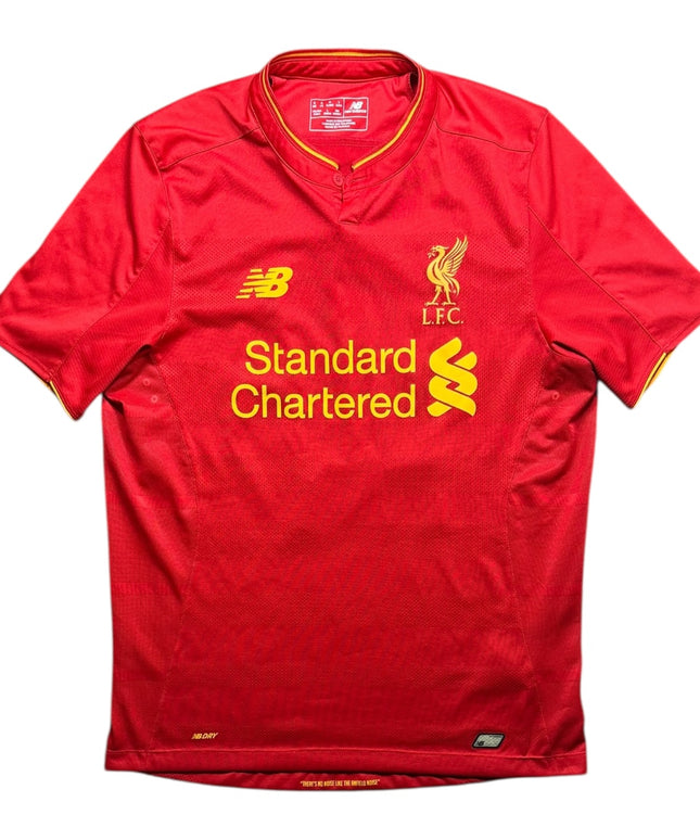 Liverpool Football Shirt 2016/2017 Home Coutinho 10 (M)