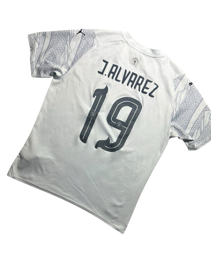 Manchester City Football Shirt Fourth 2023/2024 ‘Day of the Dragon’ J.Alvarez 19 (M)