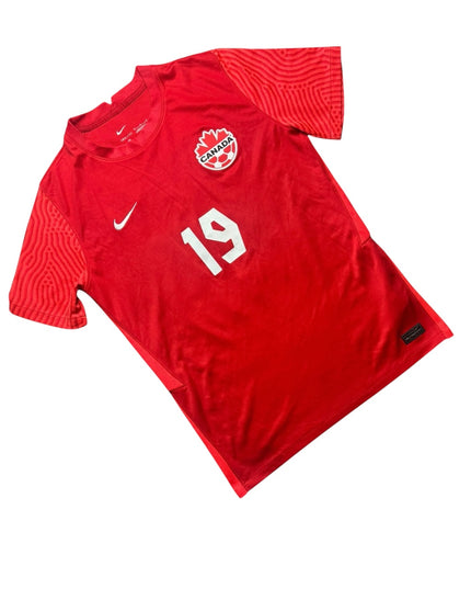 Canada Football Shirt Home 2022/2023 Davies 19 (M)