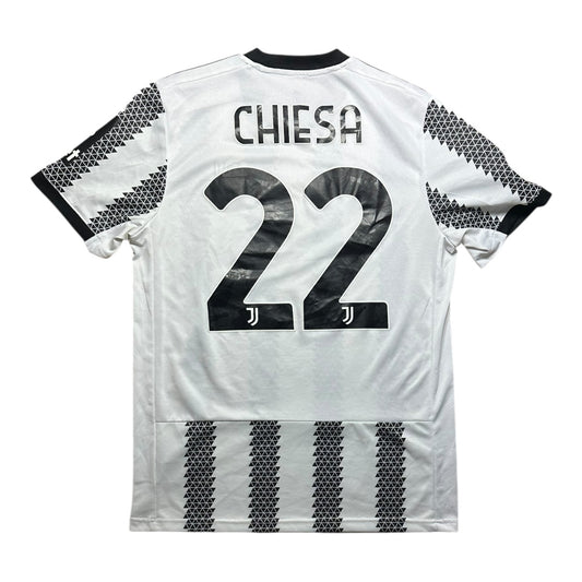 Juventus Football Shirt 2022/2023 Home UCL Chiesa 22 (M)