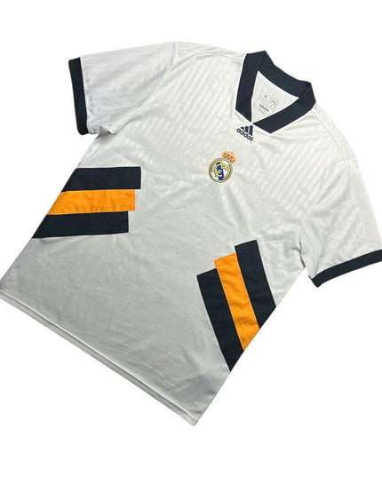 Real Madrid Football Shirt 2022/2023 Icon (M)