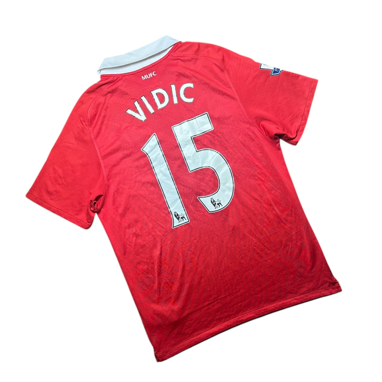 Manchester United Football Shirt 2010/2011 Home Vidic 15 (L)